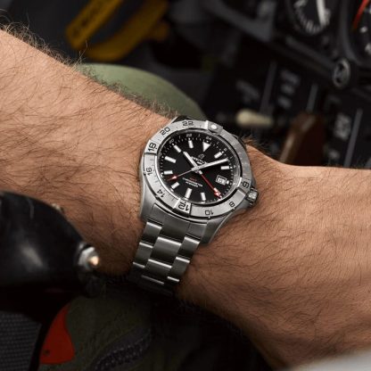 Breitling Avenger Automatic GMT 44mm Mens Watch Black Stainless Steel A32320101B1A1 - Image 5