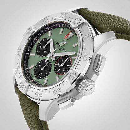 Breitling Avenger Chronograph B01 44mm Mens Watch Green Leather AB0147101L1X1 - Image 5