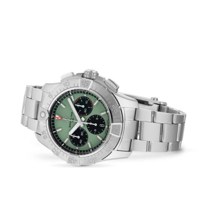 Breitling Avenger Chronograph B01 44mm Mens Watch Green Stainless Steel AB0147101L1A1 - Image 3