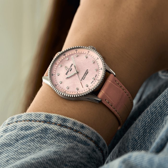 Breitling Navitimer 32mm Ladies Watch Pink Mother Of Pearl Alligator A77320D91K1P1 - Image 5