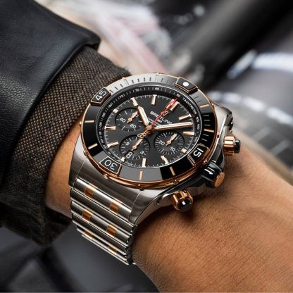 Breitling Super Chronomat B01 44 Stainless Steel & 18k Red Gold Watch UB0136251B1U1 - Image 5