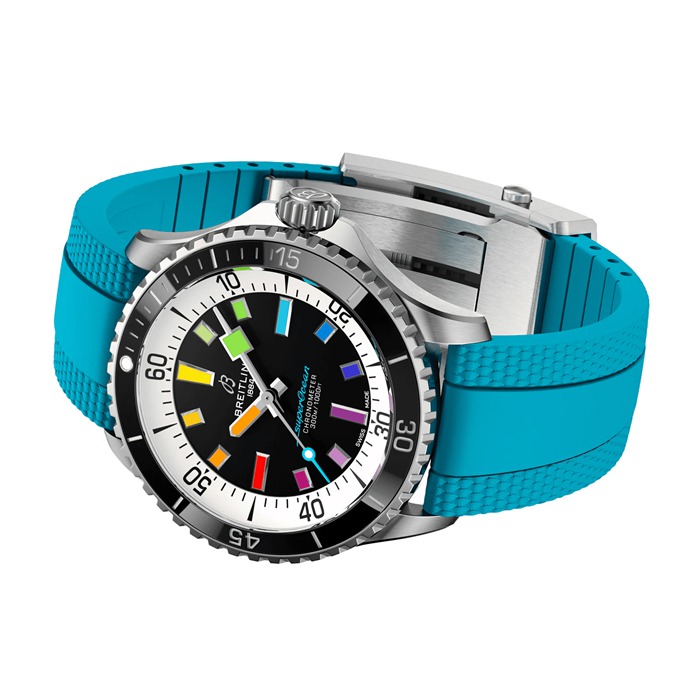 Breitling Superocean Automatic 42mm Mens Watch Blue Rubber A17375211B2S1 - Image 4
