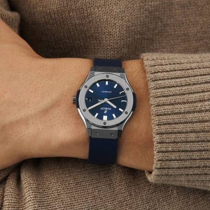 Hublot Classic Fusion 38mm Mens Watch 565.NX.7170.RX - Image 2