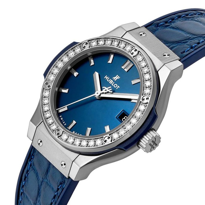 Hublot Classic Fusion Diamond 33mm Ladies Watch 581.NX.7170.LR.1104 - Image 2