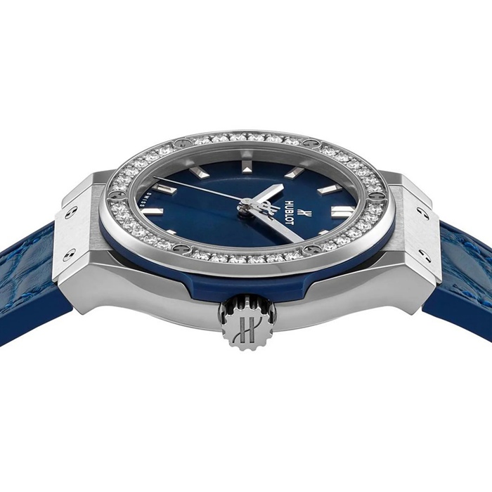 Hublot Classic Fusion Diamond 33mm Ladies Watch 581.NX.7170.LR.1104 - Image 3