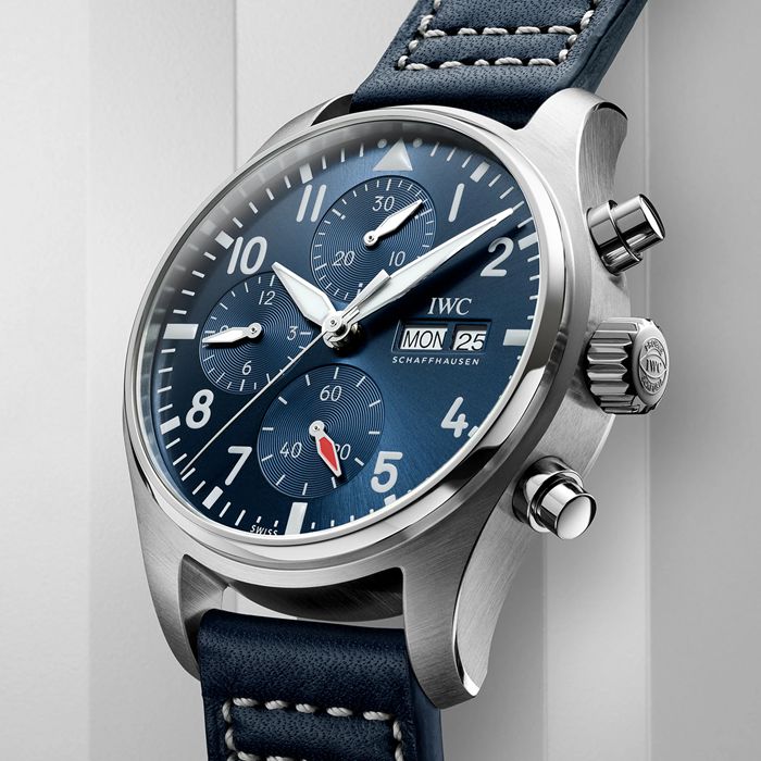 IWC Pilot's Chronograph 41mm Mens Watch IW388101 - Image 3