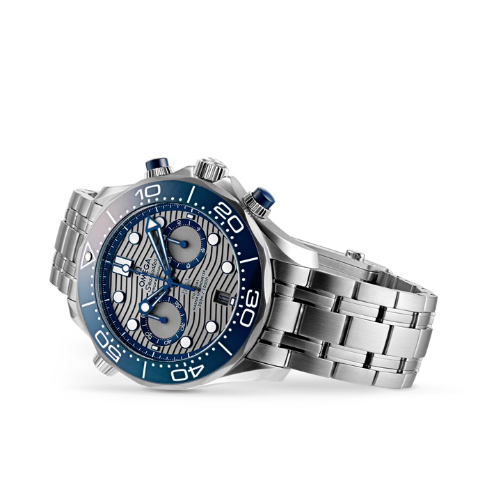 Omega Seamaster 300m Co-Axial 44 mm O21030445106001 - Image 2