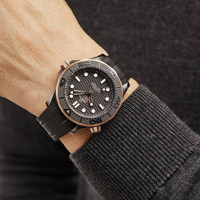 Omega Seamaster Diver 300M Co-Axial Master Chronometer 43.5mm Mens Watch O21062442001001 - Image 3