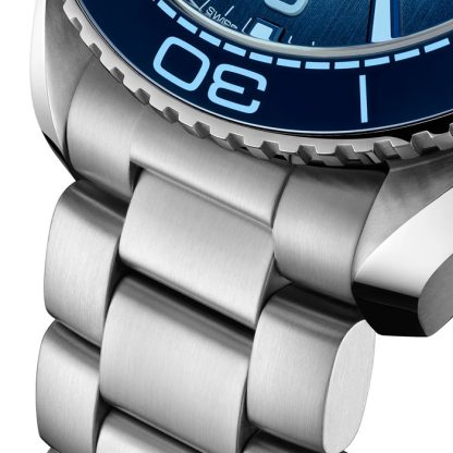 Omega Seamaster Planet Ocean 600M Co-Axial Master Chronometer 39.5mm Summer Blue O21530402003002 - Image 5