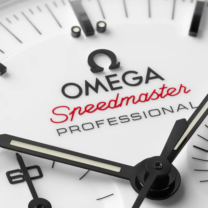 Omega Speedmaster Moonwatch Professional 42mm Mens Watch Black Rubber Strap O31032425004001 - Image 4