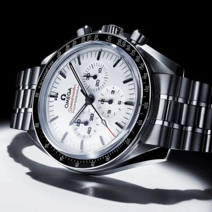Omega Speedmaster Moonwatch Professional 42mm Mens Watch White O31030425004001 - Image 3