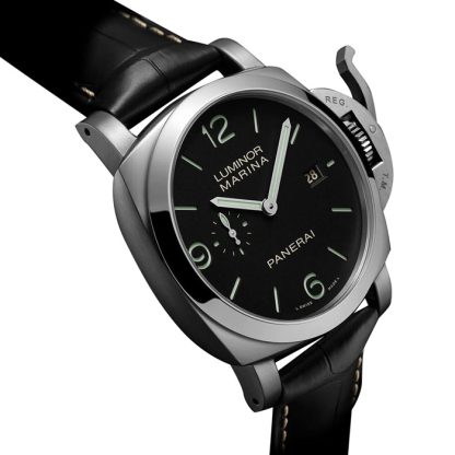 Panerai Luminor Marina 44mm Mens Watch Black PAM03312 - Image 3