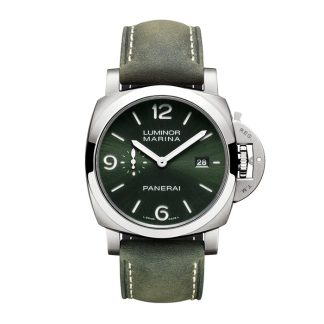 Panerai Luminor Marina Titanio 44mm Mens Watch Green PAM03325