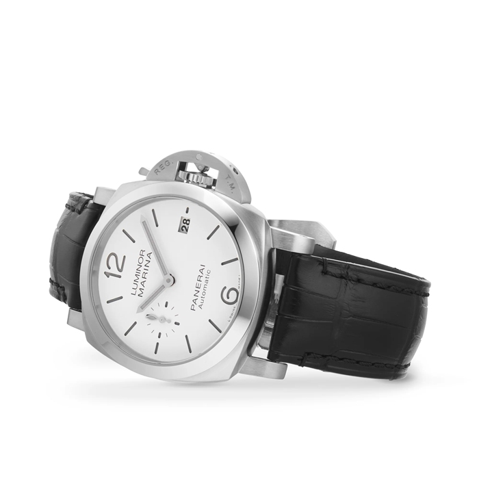 Panerai Luminor Quaranta Automatic 40mm Mens Watch PAM01371 - Image 4