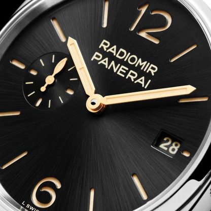 Panerai Radiomir Quaranta Automatic 40mm Mens Watch PAM01572 - Image 3
