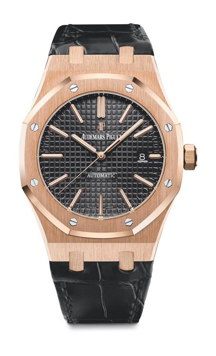 Replica Audemars Piguet Royal Oak Selfwinding Black 15400OR.OO.D002CR.01