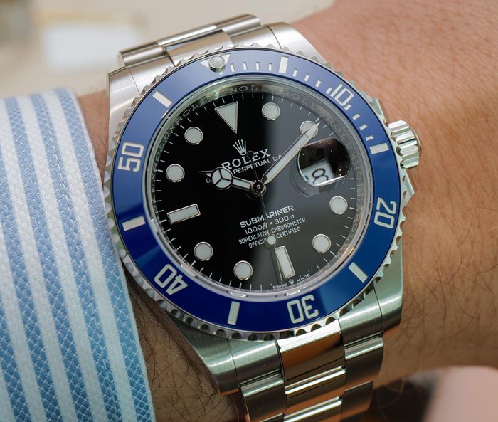 Replica Rolex Submariner Date 126619LB - Image 7