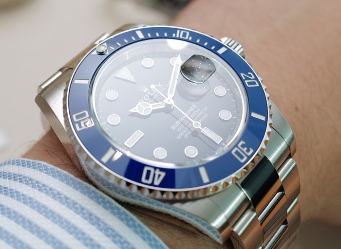 Replica Rolex Submariner Date 126619LB - Image 9